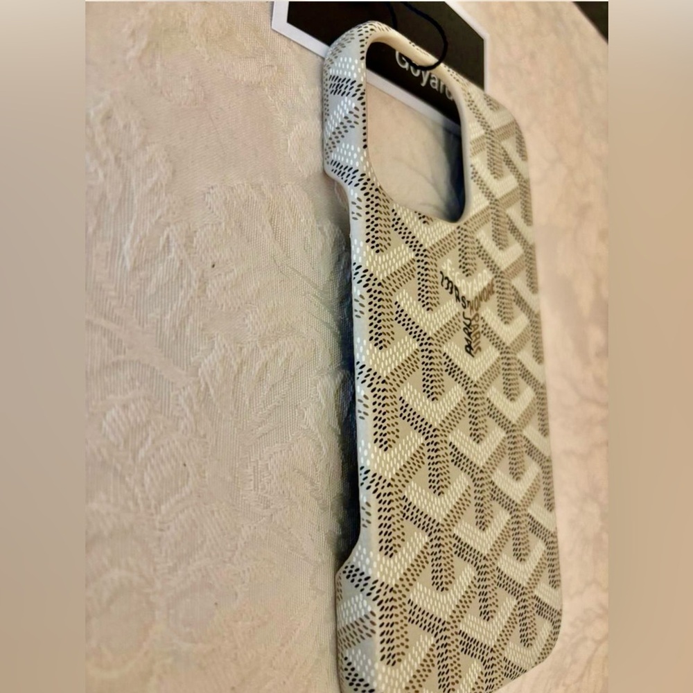 NewGray Phone Case - Picture 8 of 12